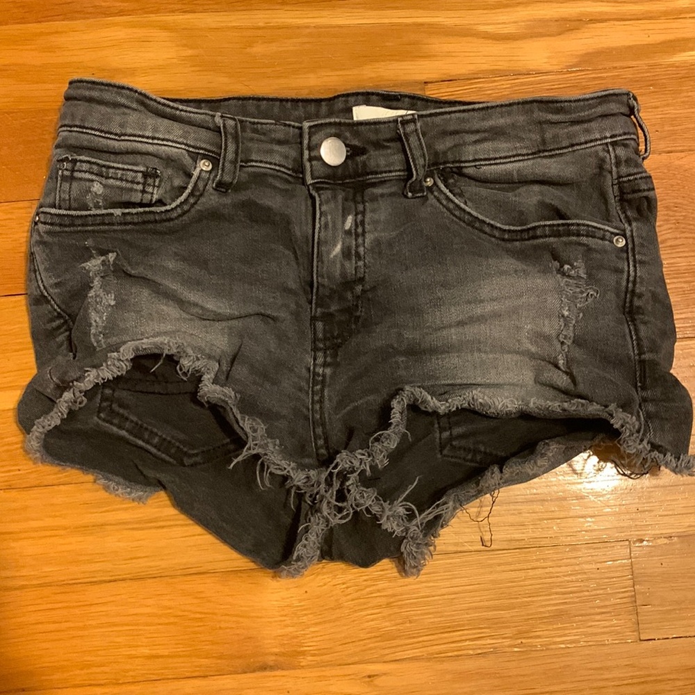 H&H Black Jean shorts